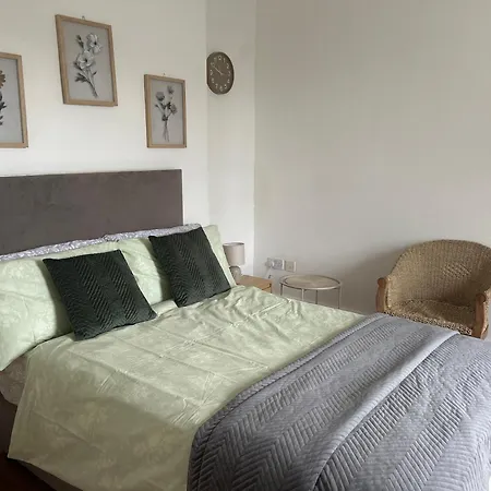 Comfortable Privatunterkunft Newbridge (Kildare)